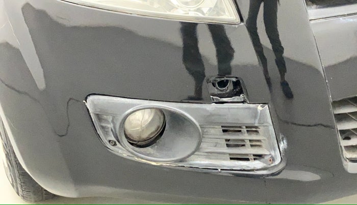 2010 Maruti Ritz VXI, Petrol, Manual, 82,020 km, Right fog light - Minor damage