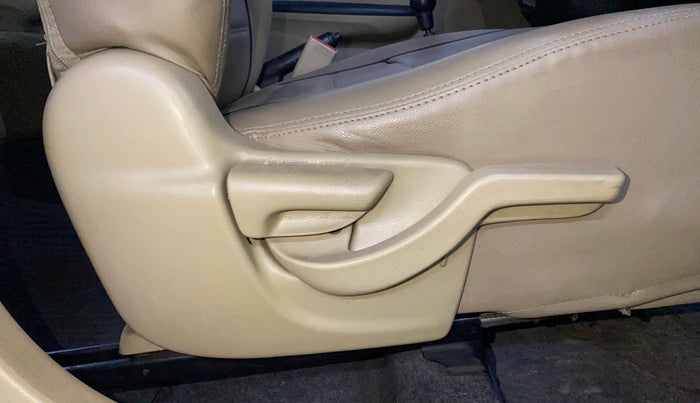 2014 Honda Amaze 1.2L I-VTEC S, Petrol, Manual, 58,085 km, Driver Side Adjustment Panel