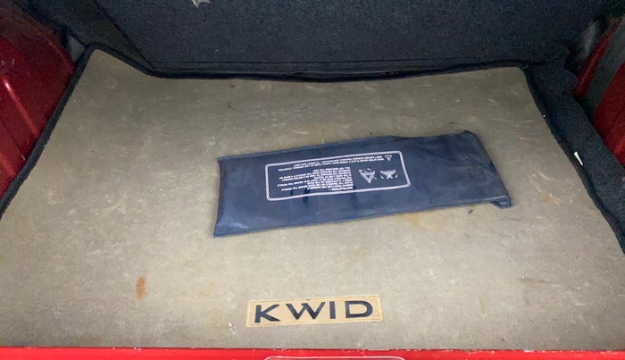 2016 Renault Kwid RXL, Petrol, Manual, 33,734 km, Boot Inside