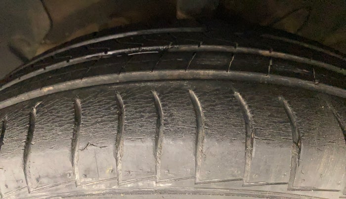 2018 Hyundai NEW SANTRO SPORTZ MT, Petrol, Manual, 10,361 km, Left Front Tyre Tread