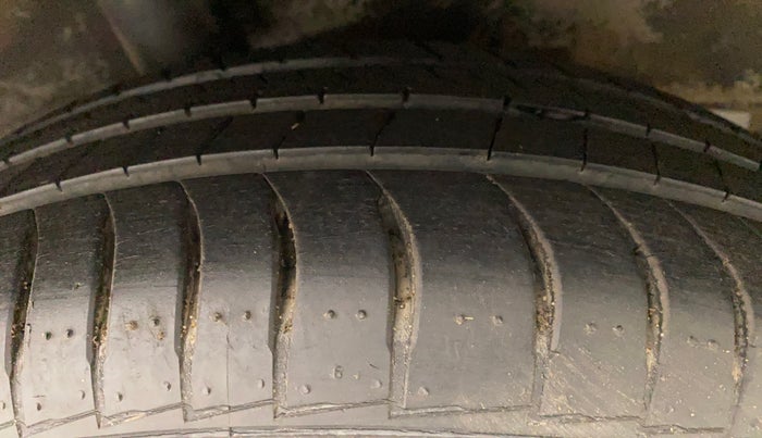 2018 Hyundai NEW SANTRO SPORTZ MT, Petrol, Manual, 10,361 km, Right Rear Tyre Tread