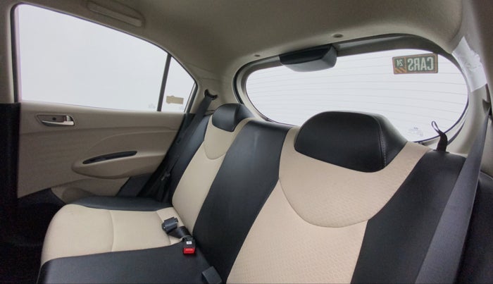2018 Hyundai NEW SANTRO SPORTZ MT, Petrol, Manual, 10,361 km, Right Side Rear Door Cabin