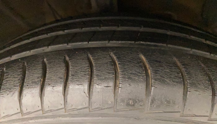 2018 Hyundai NEW SANTRO SPORTZ MT, Petrol, Manual, 10,361 km, Right Front Tyre Tread
