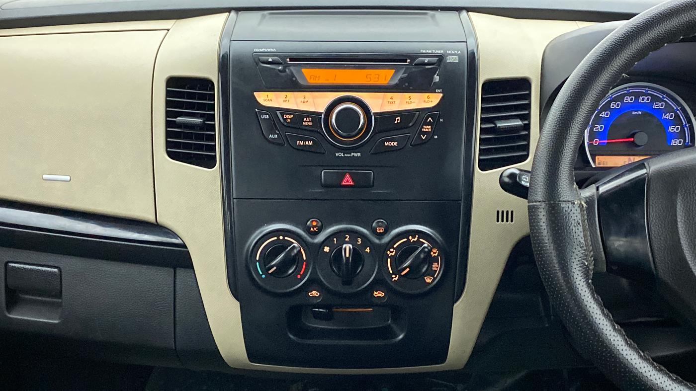 2018 Maruti Wagon R 1.0 VXI AMT, Petrol, Automatic, 21,323 km, Air Conditioner