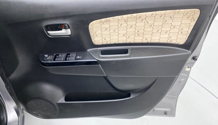 2018 Maruti Wagon R 1.0 VXI AMT, Petrol, Automatic, 21,323 km, Driver Side Door Panels Control