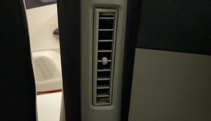 2019 Renault TRIBER RXZ, Petrol, Manual, 32,435 km, Rear AC Vents