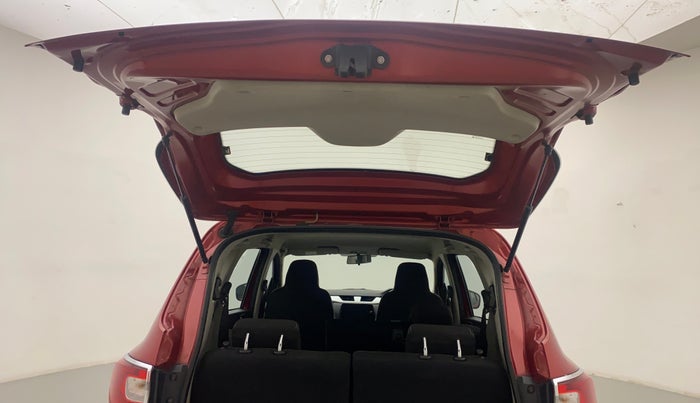 2019 Renault TRIBER RXZ, Petrol, Manual, 32,435 km, Boot Door Open