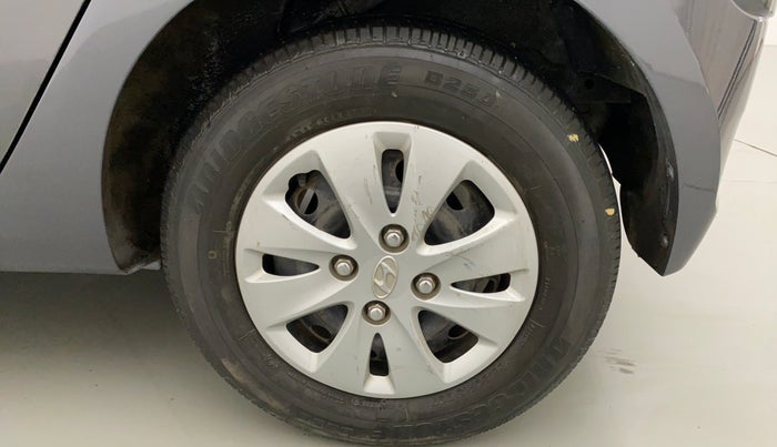 2011 Hyundai i10 MAGNA 1.1, Petrol, Manual, 43,365 km, Left Rear Wheel