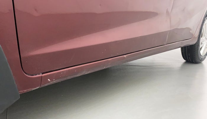 2017 Honda Jazz 1.5L I-DTEC VX, Diesel, Manual, 50,761 km, Left running board - Slight discoloration