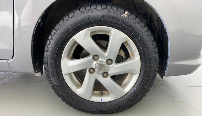 2018 Maruti Celerio ZXI OPT, Petrol, Manual, 73,319 km, Right Front Wheel