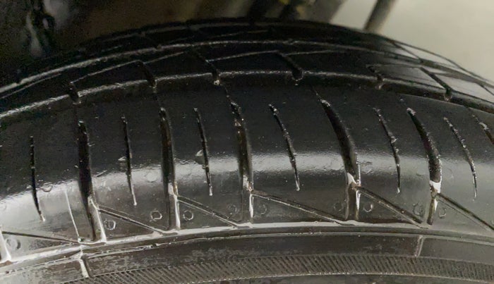 2021 Maruti Alto VXI, Petrol, Manual, 6,817 km, Left Rear Tyre Tread