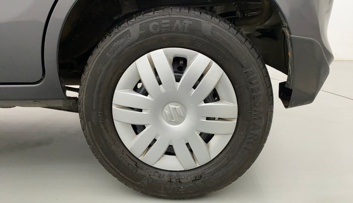 2021 Maruti Alto VXI, Petrol, Manual, 6,817 km, Left Rear Wheel