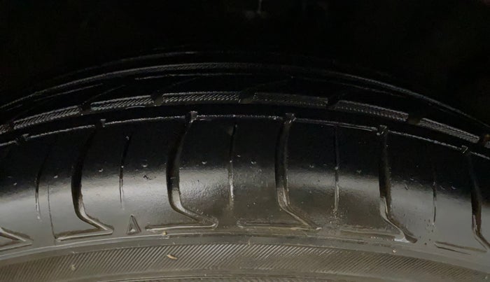 2019 Hyundai Creta SX AT 1.6 PETROL, Petrol, Automatic, 51,698 km, Right Front Tyre Tread
