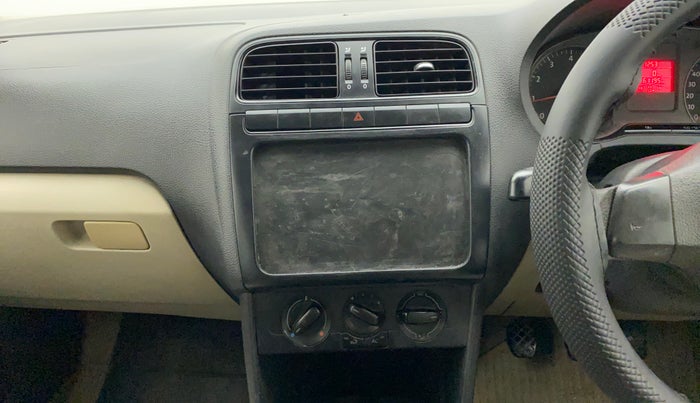 2012 Volkswagen Polo TRENDLINE 1.2L PETROL, Petrol, Manual, 61,297 km, Air Conditioner