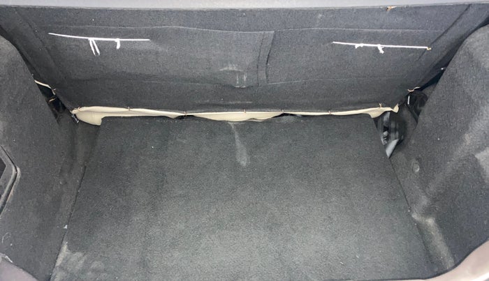 2017 Tata Tiago XT PETROL, Petrol, Manual, 26,993 km, Boot Inside