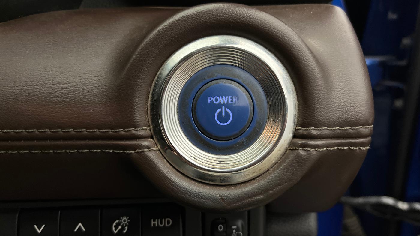 2023 Toyota URBAN CRUISER HYRYDER V HYBRID, Hybrid, Automatic, 30,865 km, Keyless Start/ Stop Button