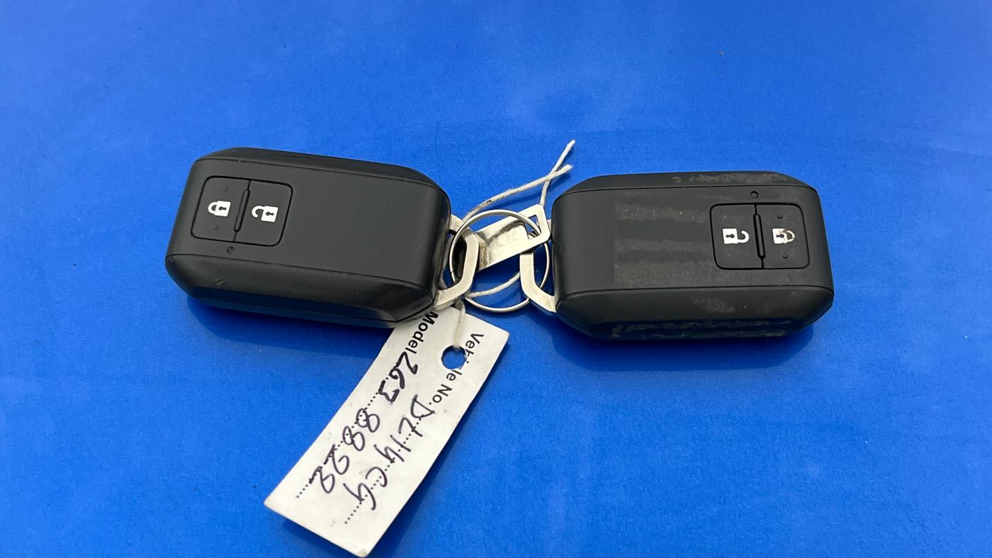 2023 Toyota URBAN CRUISER HYRYDER V HYBRID, Hybrid, Automatic, 30,865 km, Key Close Up