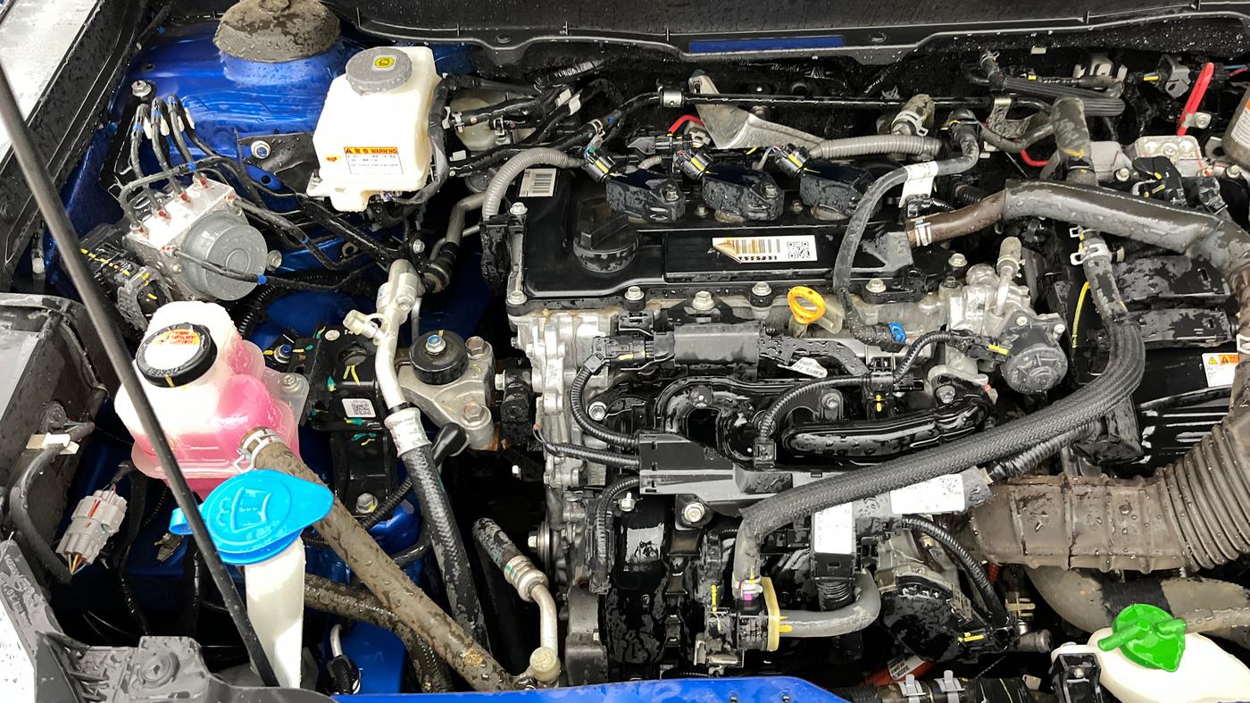 2023 Toyota URBAN CRUISER HYRYDER V HYBRID, Hybrid, Automatic, 30,865 km, Engine View - Right