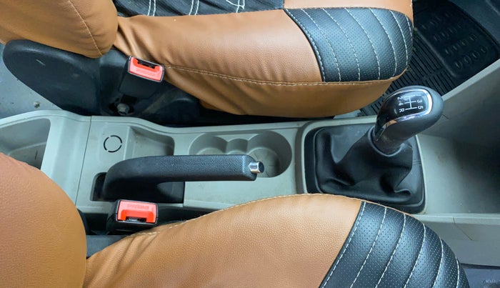 2018 Tata Tiago XE PETROL, Petrol, Manual, 39,718 km, Gear Lever