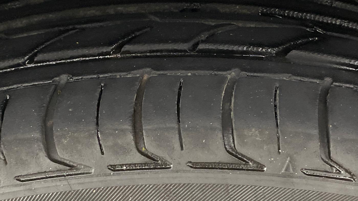 2019 Honda City 1.5L I-VTEC V MT, Petrol, Manual, 1,11,626 km, Left Front Tyre Tread