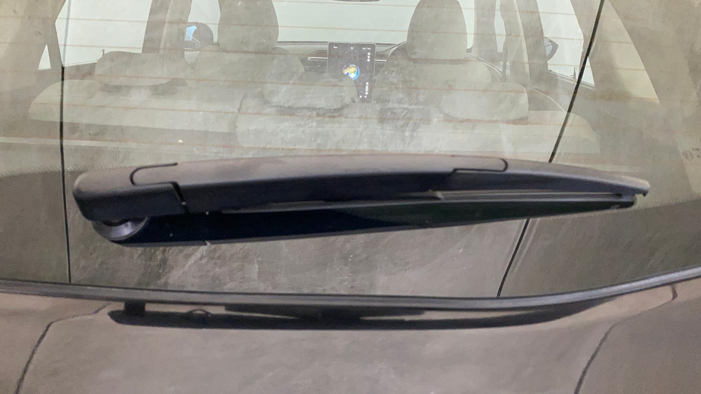 2023 MG HECTOR SAVVY PRO 1.5 TURBO CVT PETROL, Petrol, Automatic, 1,00,868 km, Rear Wiper