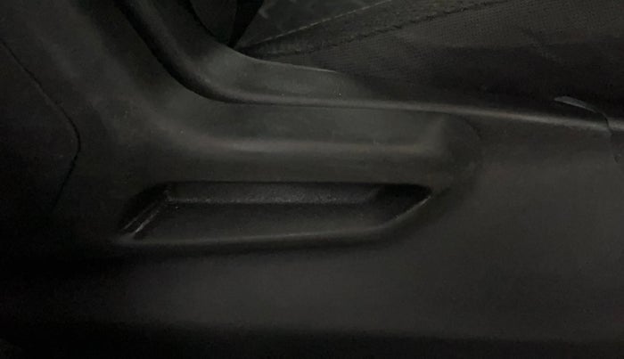 2023 Tata NEXON XM PLUS SUNROOF PETROL, Petrol, Manual, 39,661 km, Driver Side Adjustment Panel
