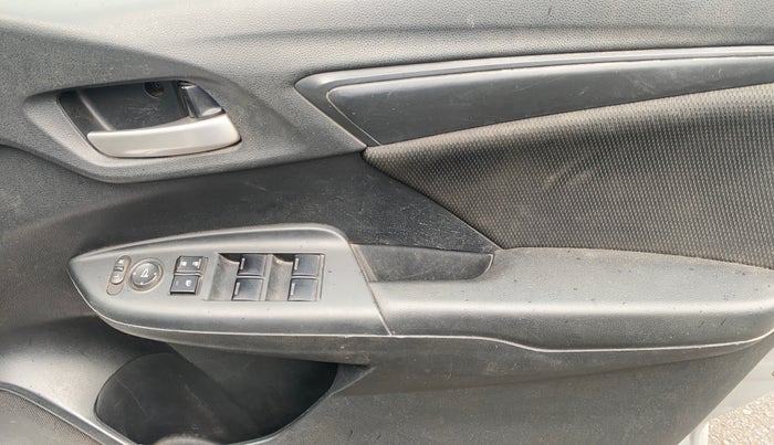 2019 Honda WR-V 1.2L I-VTEC S MT, Petrol, Manual, 87,703 km, Driver Side Door Panels Control