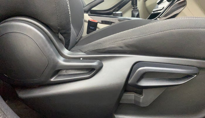 2021 Tata NEXON XZ PLUS (O) PETROL DUAL TONE, Petrol, Manual, 53,304 km, Driver Side Adjustment Panel