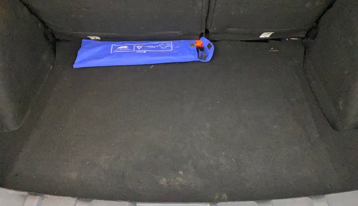 2021 Tata NEXON XZ PLUS (O) PETROL DUAL TONE, Petrol, Manual, 53,304 km, Boot Inside