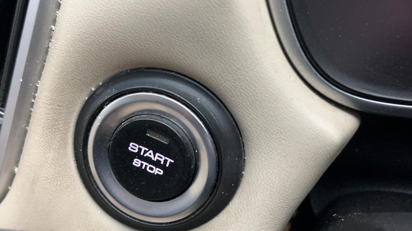 2022 MG HECTOR SHARP 1.5 PETROL CVT, Petrol, Automatic, 20,213 km, Keyless Start/ Stop Button