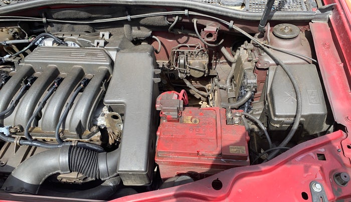 2015 Renault Duster RXL PETROL, Petrol, Manual, 52,802 km, Engine View - Left