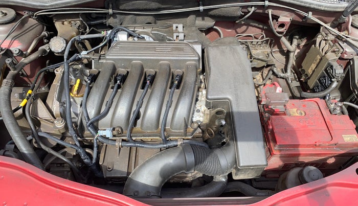 2015 Renault Duster RXL PETROL, Petrol, Manual, 52,802 km, Engine View