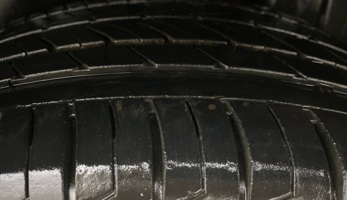 2021 Maruti S Cross ZETA 1.5, Petrol, Manual, 80,803 km, Left Rear Tyre Tread