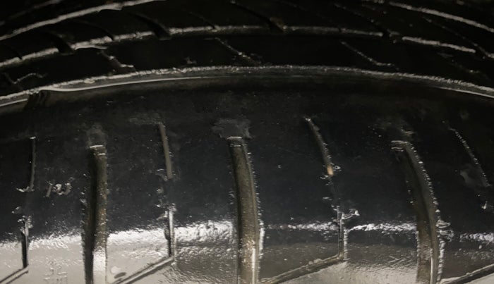 2021 Maruti S Cross ZETA 1.5, Petrol, Manual, 80,803 km, Right Front Tyre Tread