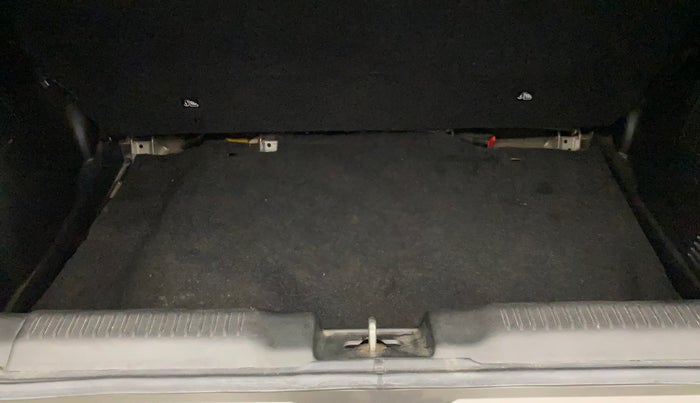 2019 Maruti Swift VXI, Petrol, Manual, 28,126 km, Boot Inside