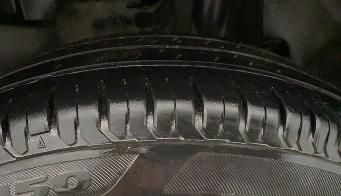2019 Maruti Swift VXI, Petrol, Manual, 28,126 km, Left Rear Tyre Tread