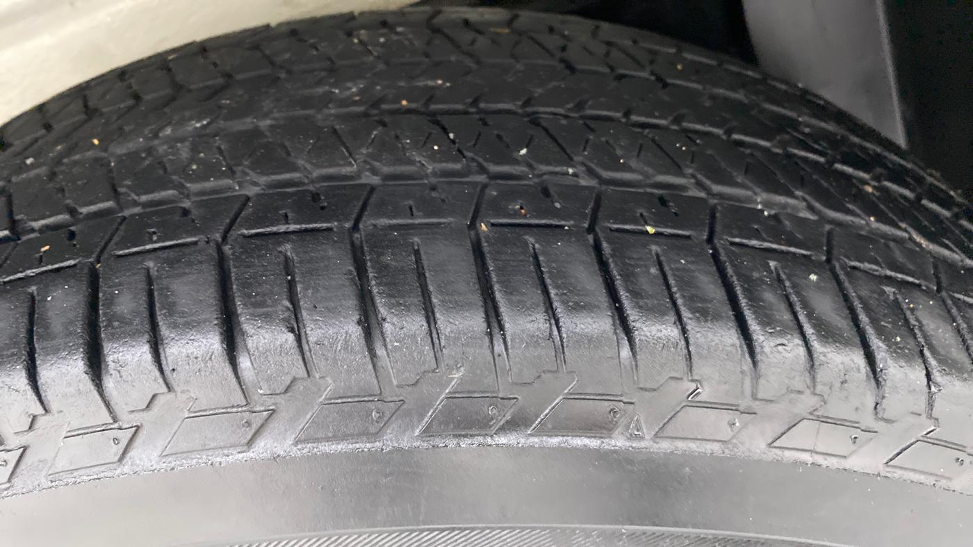2017 Mahindra Scorpio S10 Intelli Hybrid 2WD, Diesel, Manual, Right Rear Tyre Tread