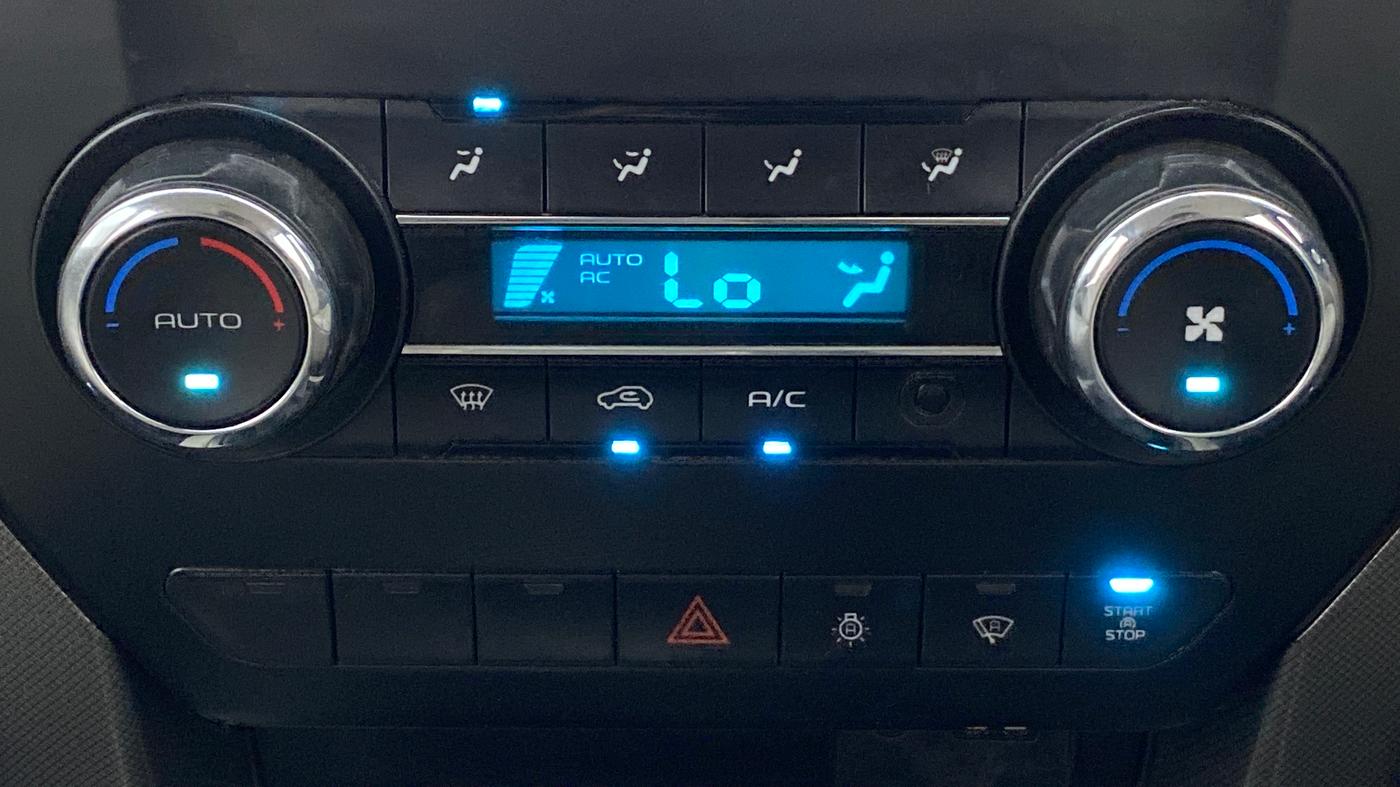2017 Mahindra Scorpio S10 Intelli Hybrid 2WD, Diesel, Manual, Automatic Climate Control