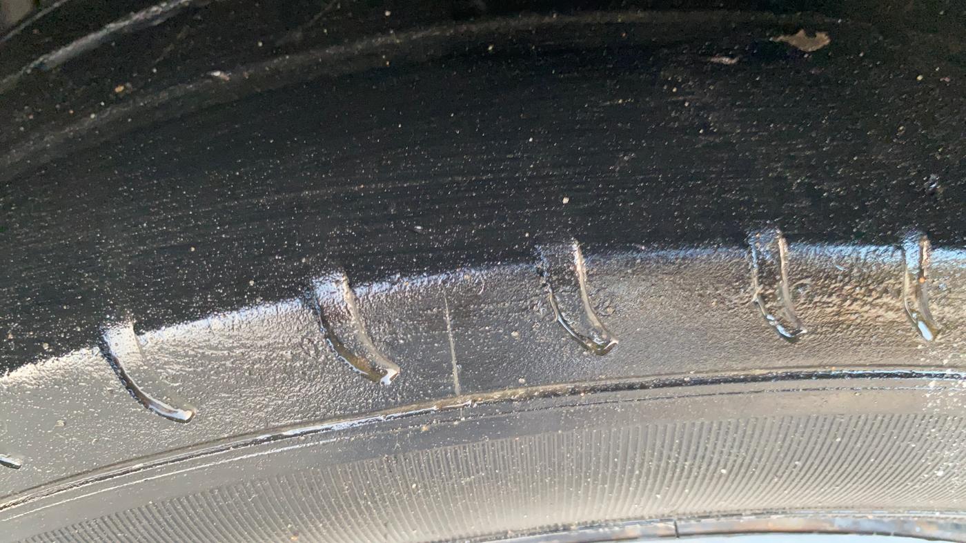 2019 Tata NEXON XM PETROL, Petrol, Manual, 80,378 km, Left Front Tyre Tread