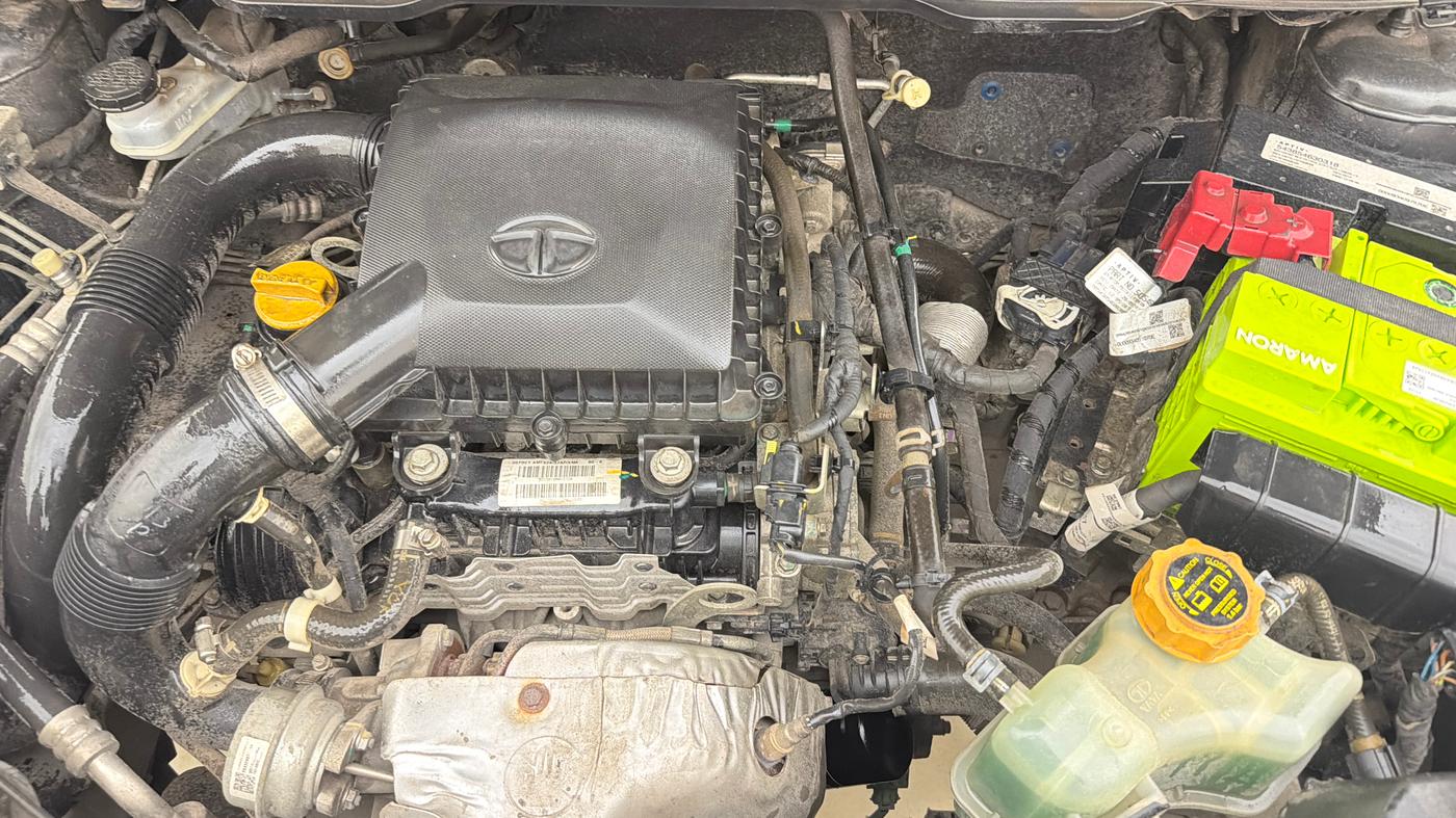 2020 Tata NEXON XZA PLUS SUNROOF PETROL, Petrol, Automatic, 51,190 km, Engine View