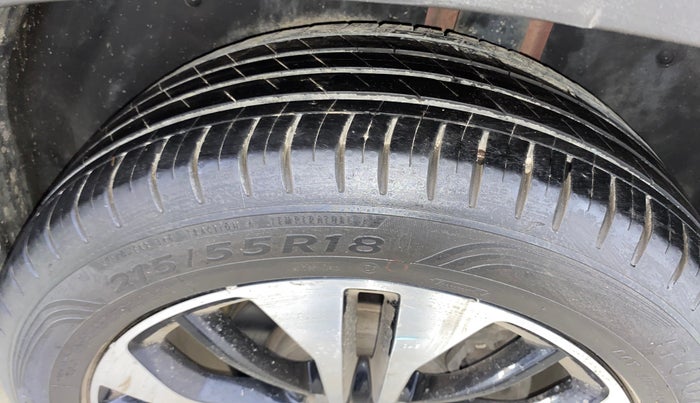 2021 MG HECTOR PLUS SHARP 1.5 PETROL TURBO CVT 6-STR, Petrol, Automatic, 23,427 km, Left Rear Tyre Tread