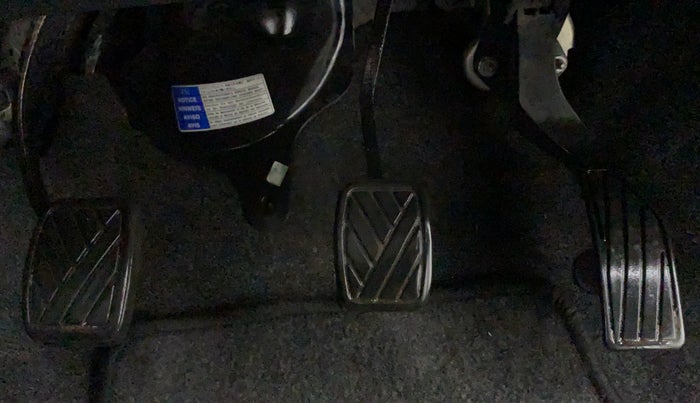 2014 Maruti Ritz ZXI, Petrol, Manual, 29,480 km, Pedals