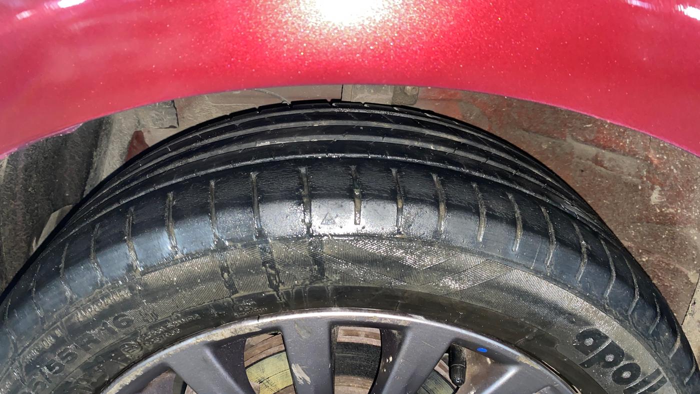 2018 Maruti Ciaz S 1.4 MT PETROL, Petrol, Manual, 45,035 km, Left Front Tyre Tread