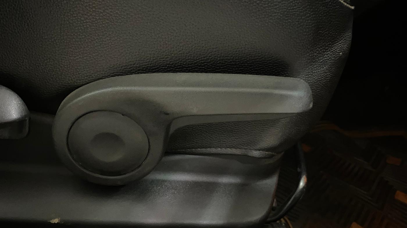 2018 Maruti Ciaz S 1.4 MT PETROL, Petrol, Manual, 45,035 km, Driver Side Adjustment Panel