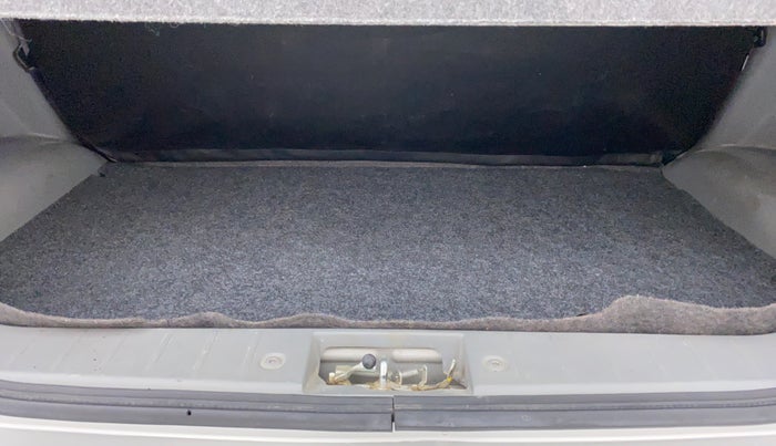 2014 Maruti Alto K10 VXI P, Petrol, Manual, 33,869 km, Boot Inside