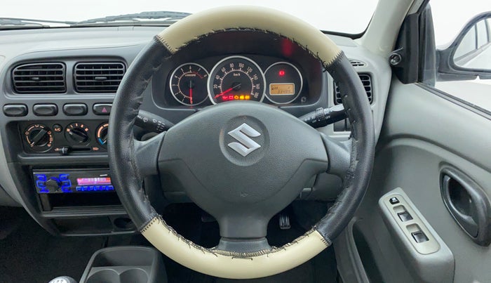 2014 Maruti Alto K10 VXI P, Petrol, Manual, 33,869 km, Steering Wheel Close Up