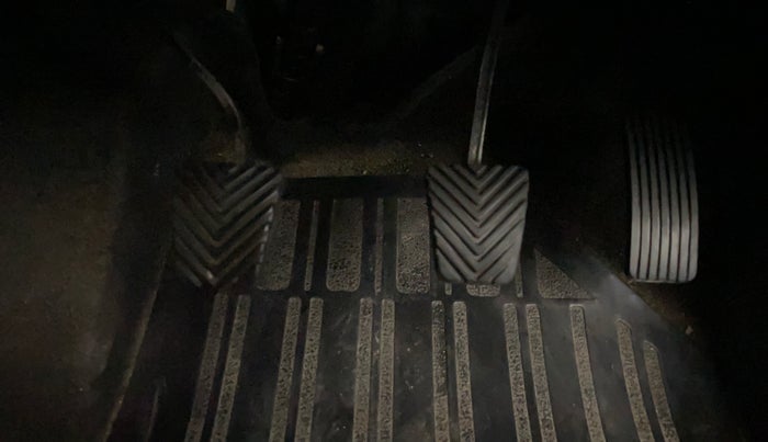 2016 Hyundai Creta SX PLUS 1.6 PETROL, Petrol, Manual, 57,615 km, Pedals