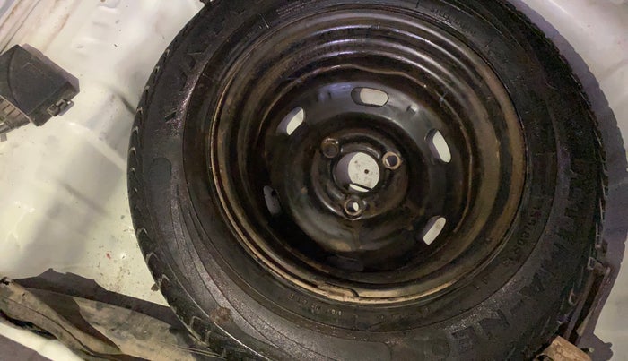 2017 Renault Kwid RXT 1.0, Petrol, Manual, 61,579 km, Spare Tyre