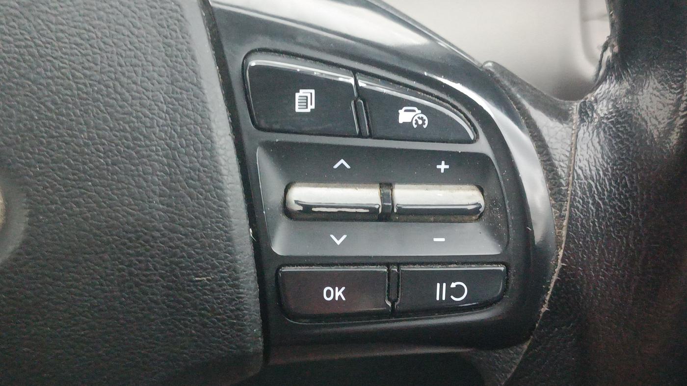 2022 Hyundai VENUE S (O) 1.0 TURBO IMT, Petrol, Manual, 60,917 km, Adaptive Cruise Control