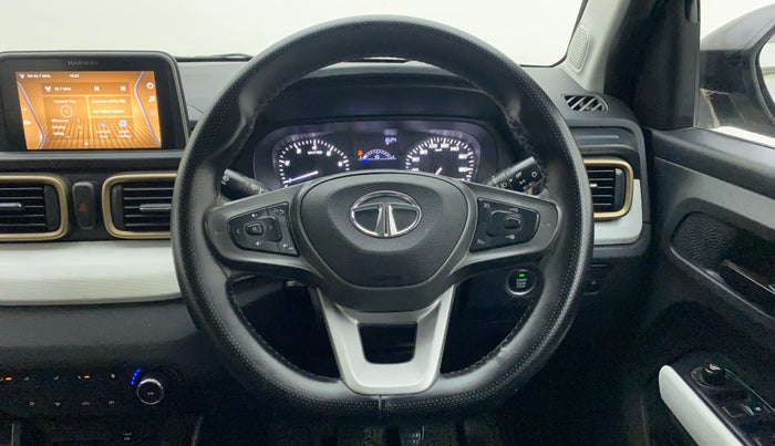 2022 Tata PUNCH ACCOMPLISHED MT, Petrol, Manual, 22,585 km, Steering Wheel Close Up